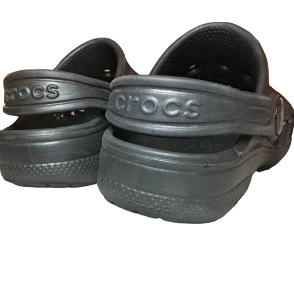 Toddler/kids black cros. Size 9 - Picture 4 of 9